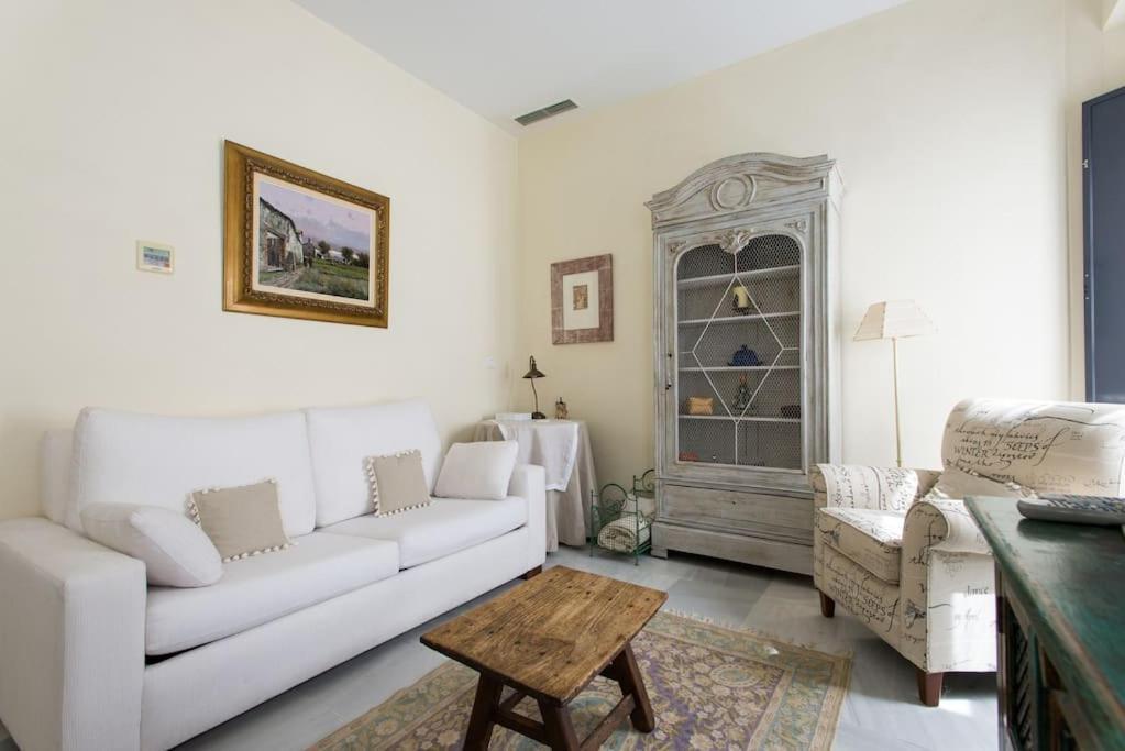 Apt. Sierpes-Cuna, Wifi, Hvac Sevilla Eksteriør billede
